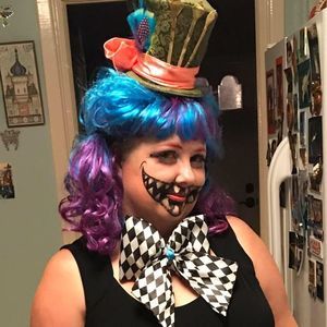 Meet your Posher, Angela